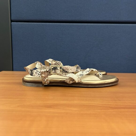 Beautiful Gold Snakeskin Strappy Cole Haan Flat Sandals Size 7B - Picture 5 of 5